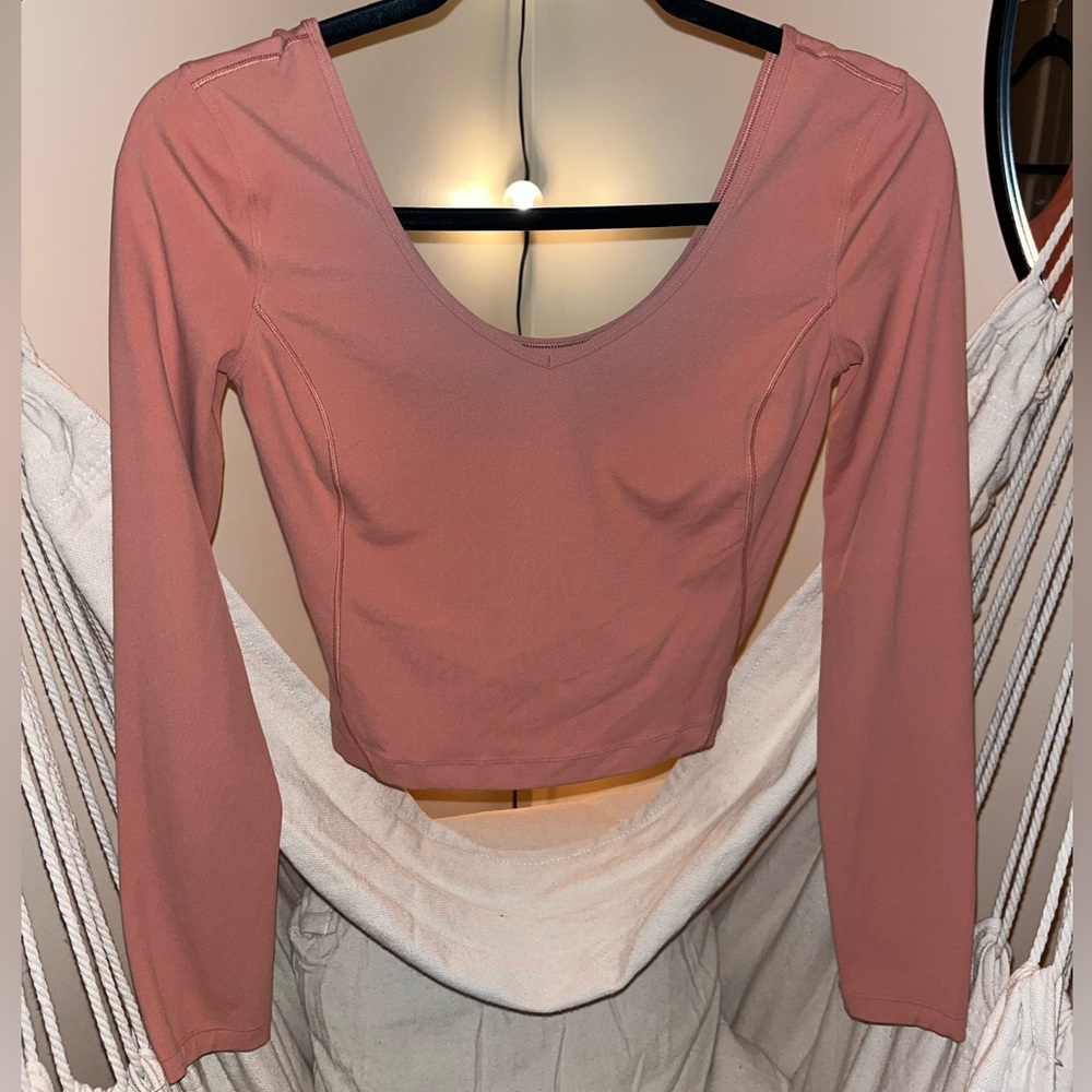 Lululemon cropped long sleeve